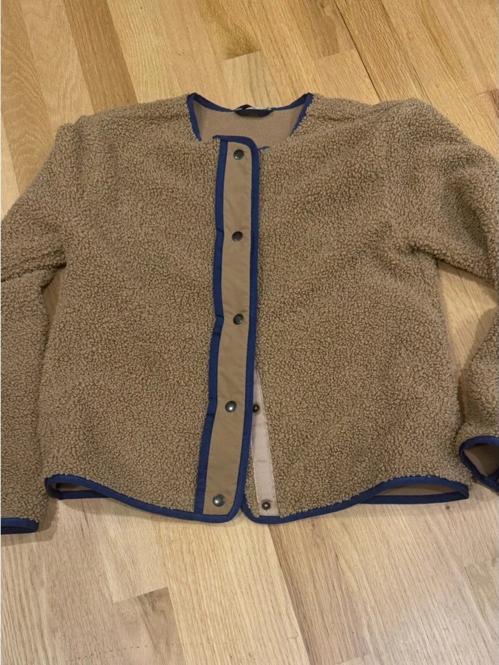 Vineyard Vines Snap Front Boucle Jacket / ( L/XL?)